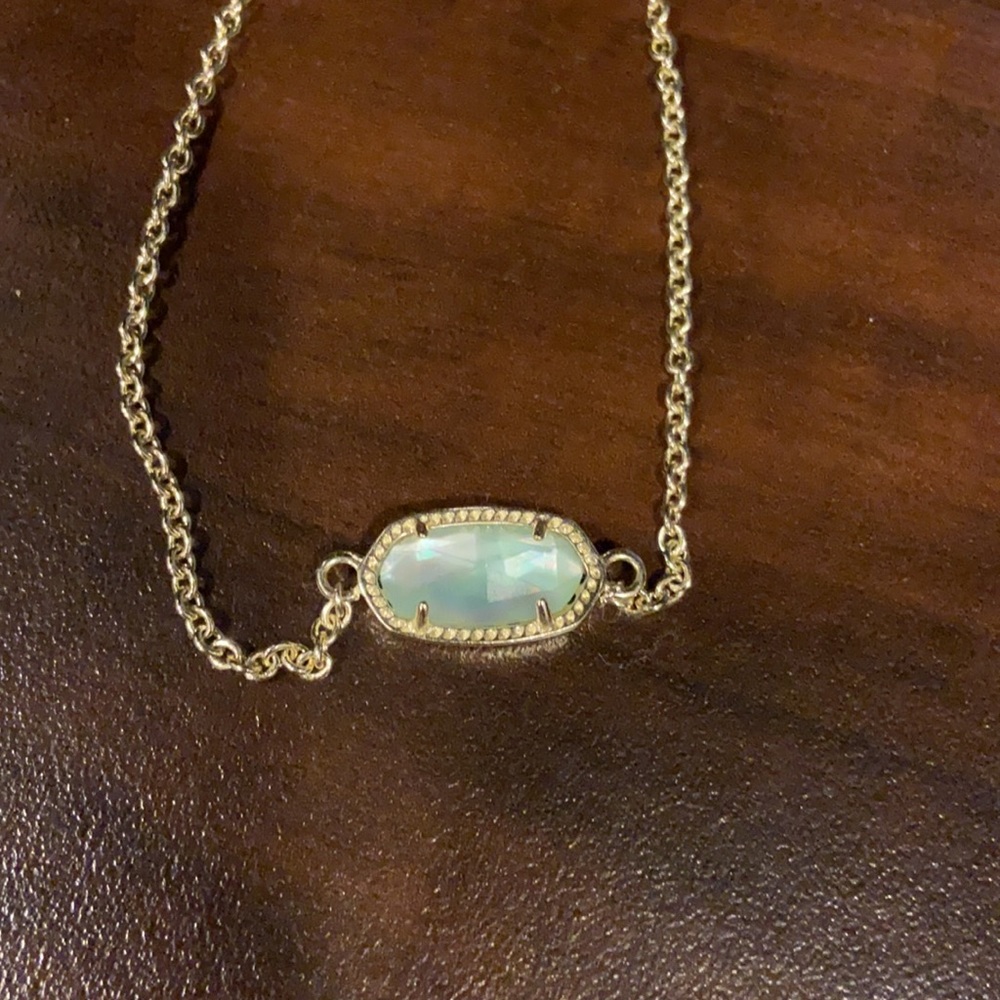 Kendra Scott bracelet